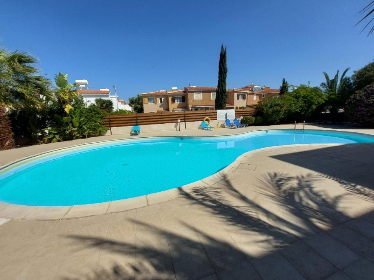 Joanne'S Cosy 1 Bdrm Apt Paphos Exterior photo